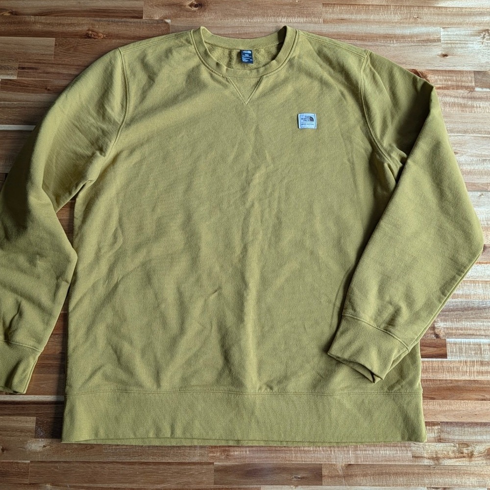 The North Face Mens‎ Heritage Patch Crewneck Sweatshirt Yellow XXL